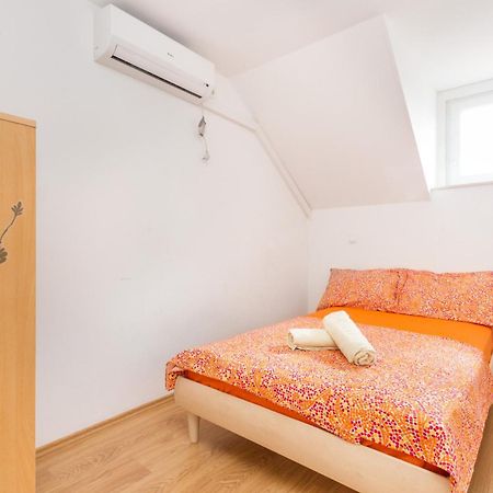 Apartments Bepina- 5 Mins From The Center Spalato Esterno foto