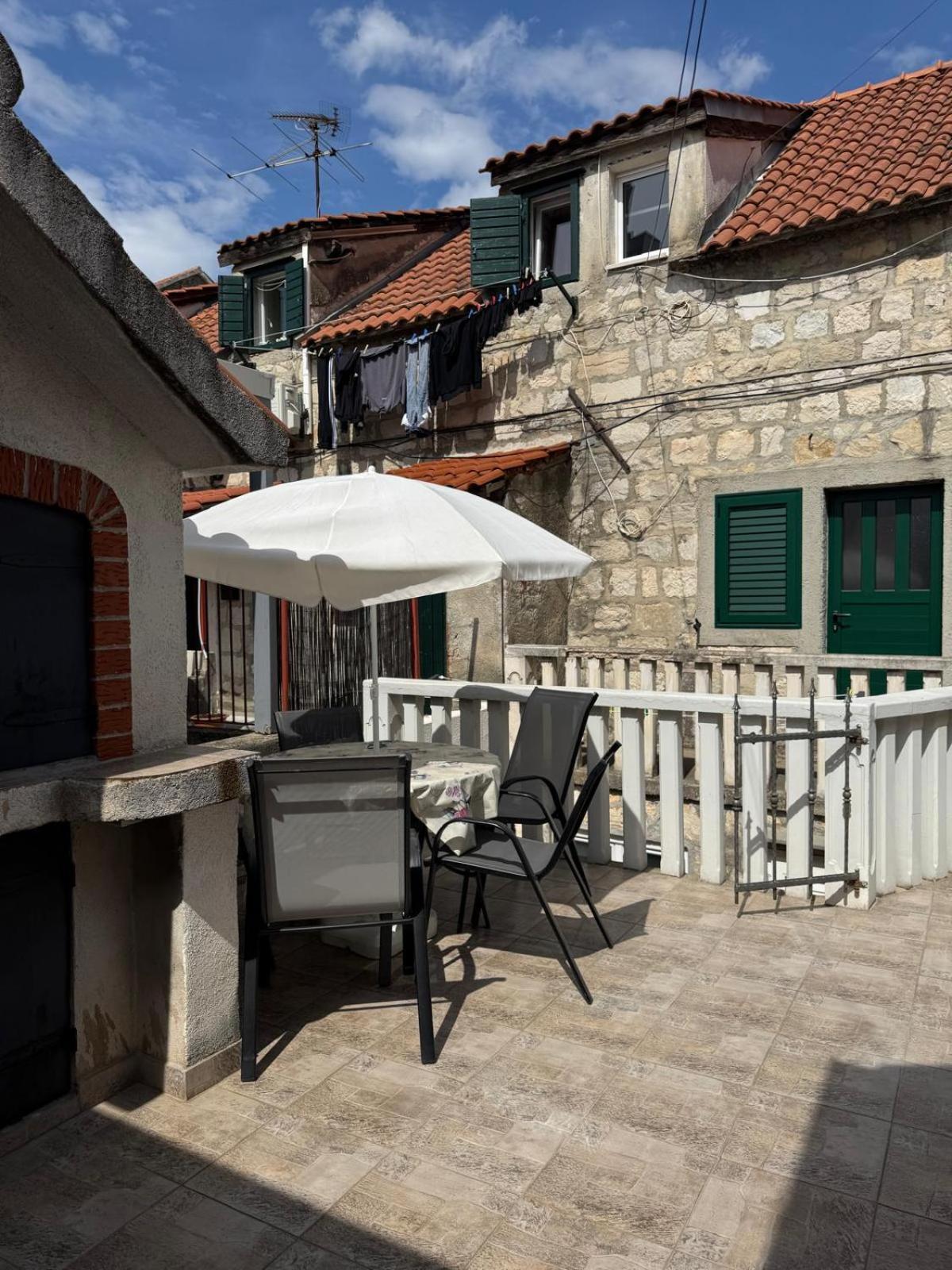 Apartments Bepina- 5 Mins From The Center Spalato Esterno foto